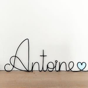 Nome personalizzabile in filo metallico - Cuore - Decorazione per la cameretta del bambino