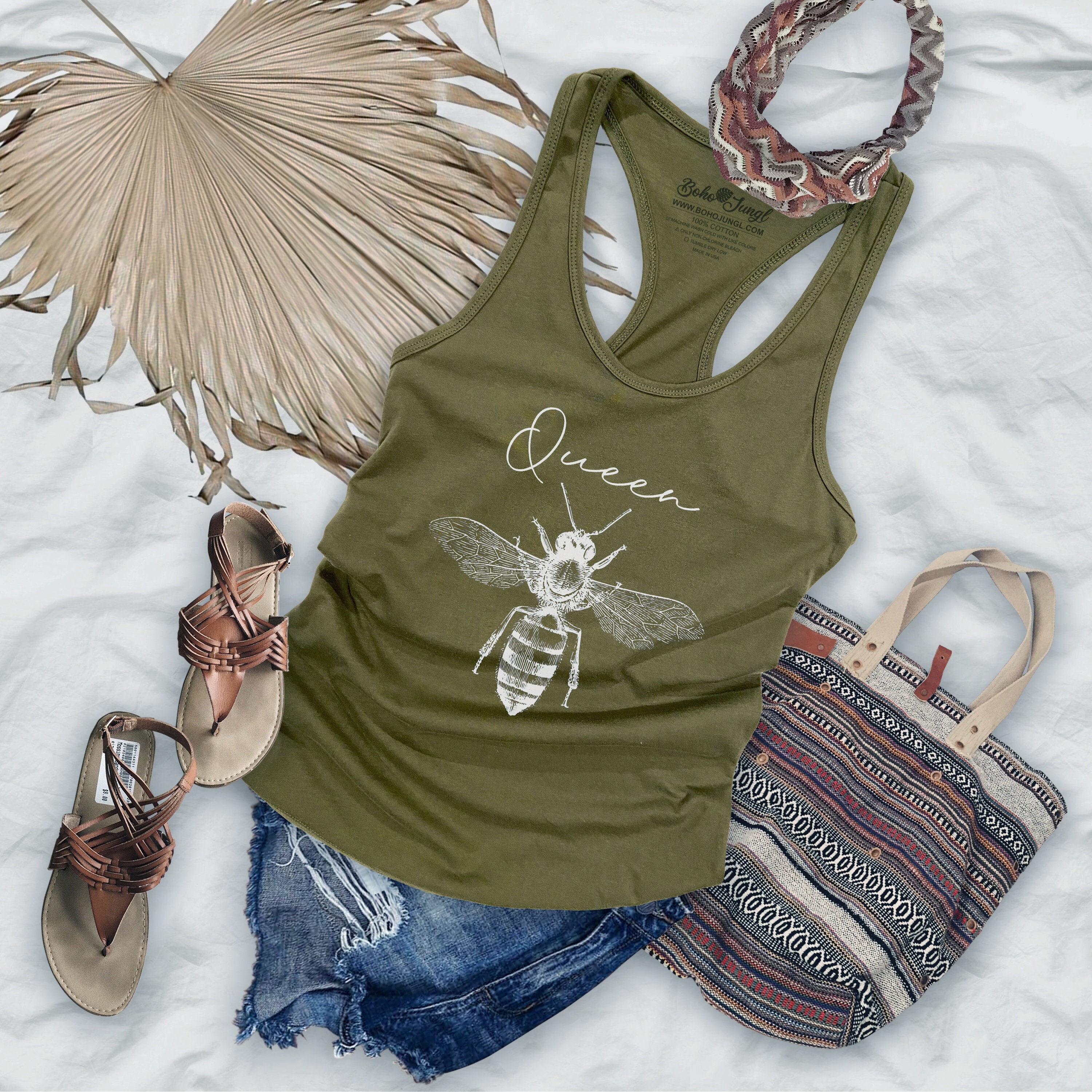 Queen Bee Vintage Design Womens Basic Racerback Tank Top