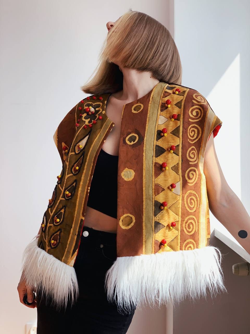 Handmade Linen Vest With Exclusive Embroidery & Paintings Vidana