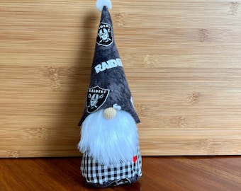 Gnome for Raiders football fan - gnomes for football fan - makes a lovely Valentine’s day gift