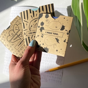 Relación a larga distancia • Tarjeta I Miss You • Carta de amor • Tarjeta personalizada • Escrita a mano • Para él • Para ella • Paquete de 3 libros