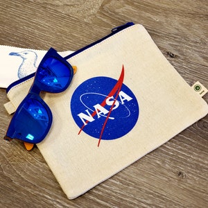 Bolsa e sacolas com zíper de cânhamo com logotipo de almôndega da NASA, presente da NASA, bolsa de maquiagem - bolsa de cosméticos feminina astronauta com zíper e acessório de embreagem