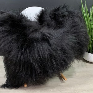 Icelandic Black Sheepskin Rug Pelt Genuine Natural Motorcycle Soft Seat Throw Cover Leather Pelt Hide