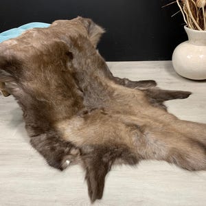 Real Genuine Scandinavian Reindeer Hide * Exclusive Reindeer Skin Rug Hide Pelt Throw Home Decorations