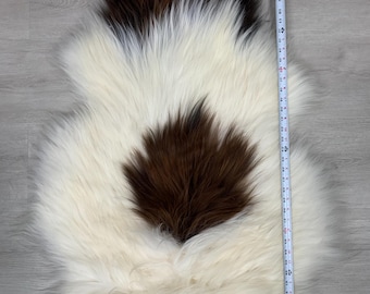 XL Icelandic Sheepskin rug / Sheepskin  / Icelandic Sheepskin Pelt / Sheepskin Seat Cover / Gift for Dog Sheepskin Pet Bed Throw Home Decor