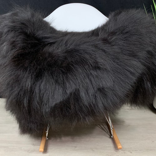 ICELANDIC Genuine Sheepskin rug * fur pelt * beautiful black natural color * sheepskin comfort pet bed seat cover pelt shops