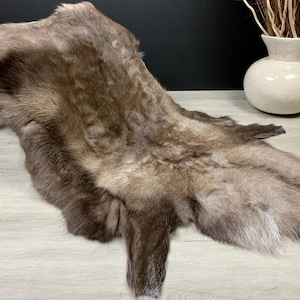Real GENUINE Brown Scandinavian Reindeer Hide * Exclusive Reindeer skin rug hide pelt throw Home Decorations Accent