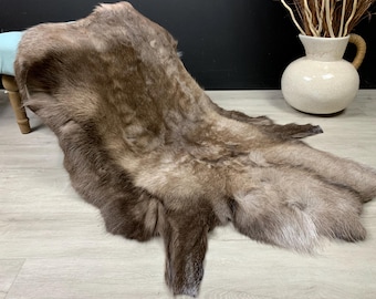 Real GENUINE Brown Scandinavian Reindeer Hide * Exclusive Reindeer skin rug hide pelt throw Home Decorations Accent