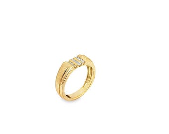 Men’s 18K Yellow Gold Channel-Set Diamond Ring – 0.20 CTW | Size 8