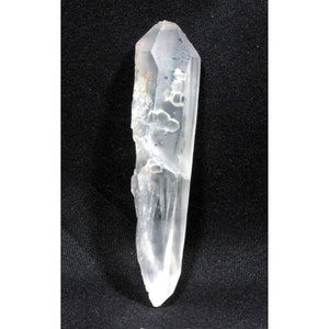 Unpolished natural Quartz with Fluorite inclusions from Madagascar - 96 ct
