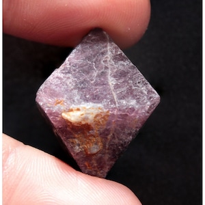 75 ct Purple Spinel Octohedral Crystal Laytar Mine, Mogok Myanmar (Burma)
