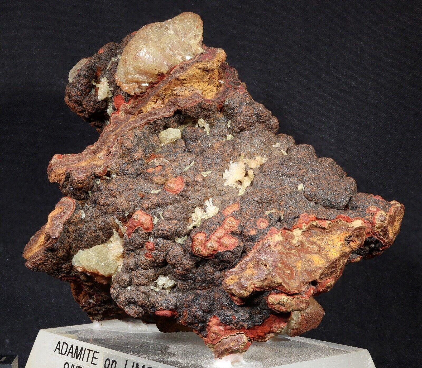 メキシコ、デュランゴ州オフエラ鉱山産の褐鉄鉱上のアダマイト - Etsy 日本