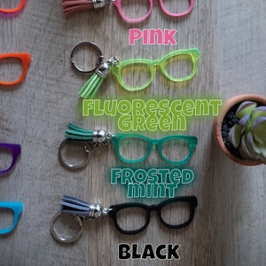 Eyeglass keychain Acrylic