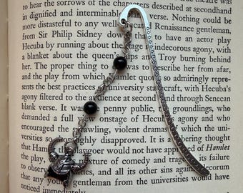Helmet Metal Hook Bookmark Fantasy