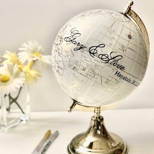 Globe Gästebuch, Globe Gast anmelden, benutzerdefinierte Globus, alternative Hochzeit Gästebuch, Jahrestag Geschenkidee, Kalligraphie Hochzeit Globus