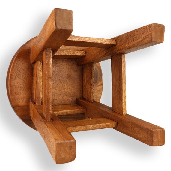 Tabouret/chaise robuste pour enfant - En bois massif - Avec motif mouton -  Hauteur d'assise : 25 cm : : Cuisine et Maison