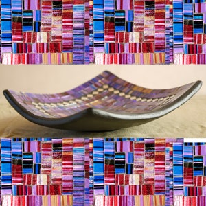 Dekoschale Mosaikschale violett Tonschale Schlüsselschale aus Terracotta mit handbemalten Glaselementen zu einem schönen Muster gelegt Bild 2