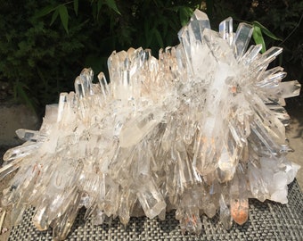 Natural Raw Himalaya Clear Abundance Quartz Cluster/White Abundance Quartz Cluster/Receiver Generator Quartz-Reflect Light/energy stone