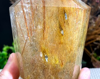 希少な大粒透明ゴールデンルチルクォーツポイント/クリスタルタワー