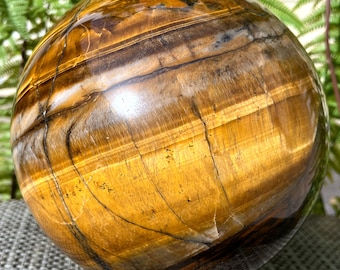 Natural large Tiger's Eye Sphere /Natural Tiger's Eye Ball/Tumbled Tiger's Eye /Energy stone /Decoration/Meditation/Chakra/Gift for Her