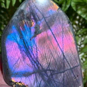Large Labradorite /Shiny Polished Labradorite /Blue Moonstone/Jewelry/Chakra Reiki/Home Decor/collectibles/Healing Stone/Chakra/self stand