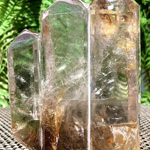 Natural Rare Clear Rainbow Smoky Crystal Quartz Point/Clear Crystal Tower/Crystal Tower/Meditation Stone/Healing Stone/Reiki/Chakra