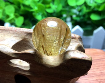 Sfera di quarzo di cristallo rutilato dorato trasparente trasparente / fili naturali inclusi nella sfera di cristallo / quarzo scenico / aghi d'oro Sfera di cristallo