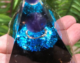 Fantasy magic Amethyst Sphere obsidian Orgone/Crystal Pyramid Orgonite/Positive Energy Generator/Chakra Energy Healing/Gift/Energy stone