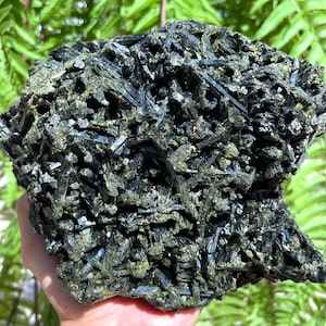 Top Quality Raw Large Natural Raw Black Tourmaline Stone/Rough Black Tourmaline Quartz/Tourmaline Mineral specimen/Black Tourmaline Chunk