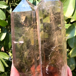 Natural Rare Clear Rainbow Smoky Crystal Quartz Point/Clear Crystal Tower/Crystal Tower/Meditation Stone/Healing Stone/Reiki/Chakra