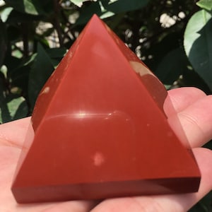Natural Red Jasper Crystal pyramid/Red Jasper point/Red Jasper Stone/Gemstone point/Chakra Stone/Red Jasper Crysta/Chakra Healing