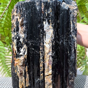 Top Quality Raw Large Natural Raw Black Tourmaline Stone/Rough Black Tourmaline Quartz/Tourmaline Mineral specimen/Black Tourmaline Chunk