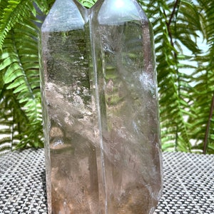 Natural Rare Clear Rainbow Smoky Crystal Quartz Point/Clear Crystal Tower/Crystal Tower/Meditation Stone/Healing Stone/Reiki/Chakra