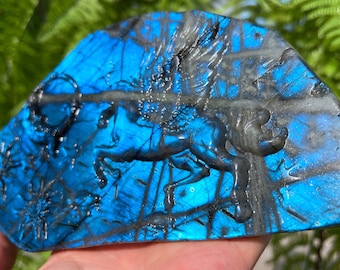 Hand carved Sheen Labradorite Crystal Quartz Pegasus/Flying horse/Shiny Polished Labradorite/Chakra/Home Decor/collectibles/Healing Stone