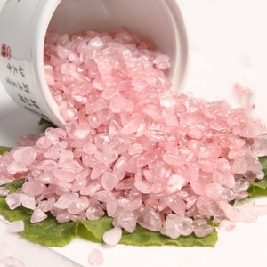 Piedra de cuarzo rosa natural Trozos de cuarzo de cristal / Piedra de viruta / Pequeñas piedras de cuarzo claro / Piedra de meditación / Piedra curativa / Chakra / Piedra de desmagnetización