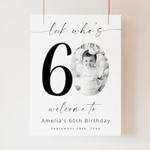 Look who's 60, 60. Geburtstags-Foto-Plakat VORLAGE, anpassbare Fototafel, 60. Geburtstags-Plakat, digitaler Download