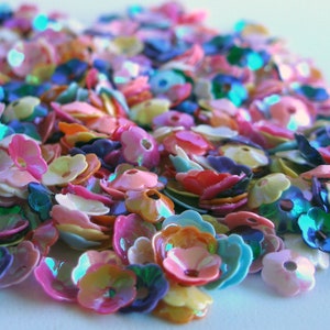 Flowers Sequins 6mm Mixed Colors Lustre Cupped Loose ~200 pieces