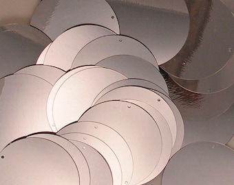 Srebrne cekiny 20 mm z płaskim otworem u góry ~100 / ~500 (25% zniżki) sztuk