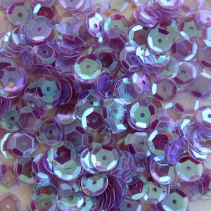 Amethyst Iris #2 8mm Round Cup Sequins Metallic ~400 pieces / ~4,000 (25% Off) pieces Loose