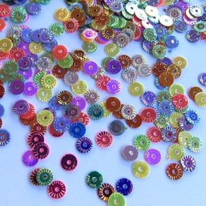 Sequins Sunburst / Starburst Gold Wash Mixed Colored Lustre ~6mm ~200 pieces (Loose) [073]