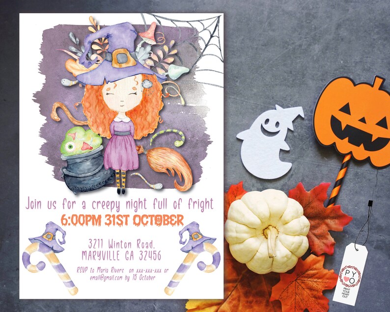 Puede incluir: Invitaci&oacute;n de Halloween en acuarela con una bruja de pelo naranja, sombrero morado y un caldero. La invitaci&oacute;n incluye el texto "Join us for a creepy night full of fright" y detalles del evento. Elementos decorativos: fantasma, calabaza y bastones de caramelo.
