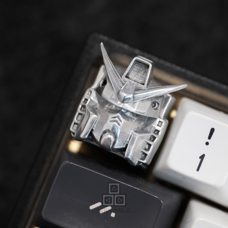 Gundam Keycap | Artisan Keycap | Esc Keycap | Metal Keycap | Gift for Gamers | Japanese keycap | anime keycap | Keycap Gundam | Gundam Gift 