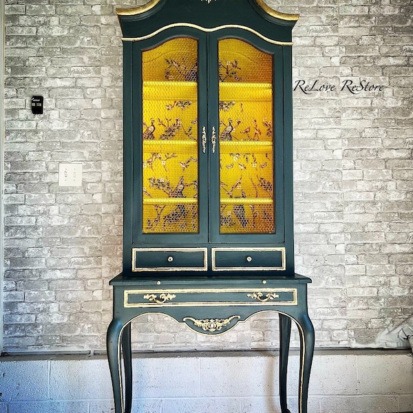 SALE***Vintage French Cabinet/Victorian/Peacock/Display Cabinet/Cupboard/Rustic/Goldleaf/Stepback/Hutch/China Cabinet/Storage/Antique