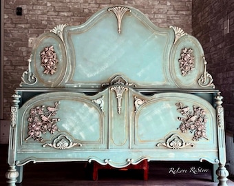 SOLD OUT***Refinished Vintage Full Size Bed