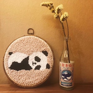 Panda Punch Needle Starter Kit, Animal Rug-Punch Beginner Kit, mit einem Stickrahmen und einem Stickrahmen