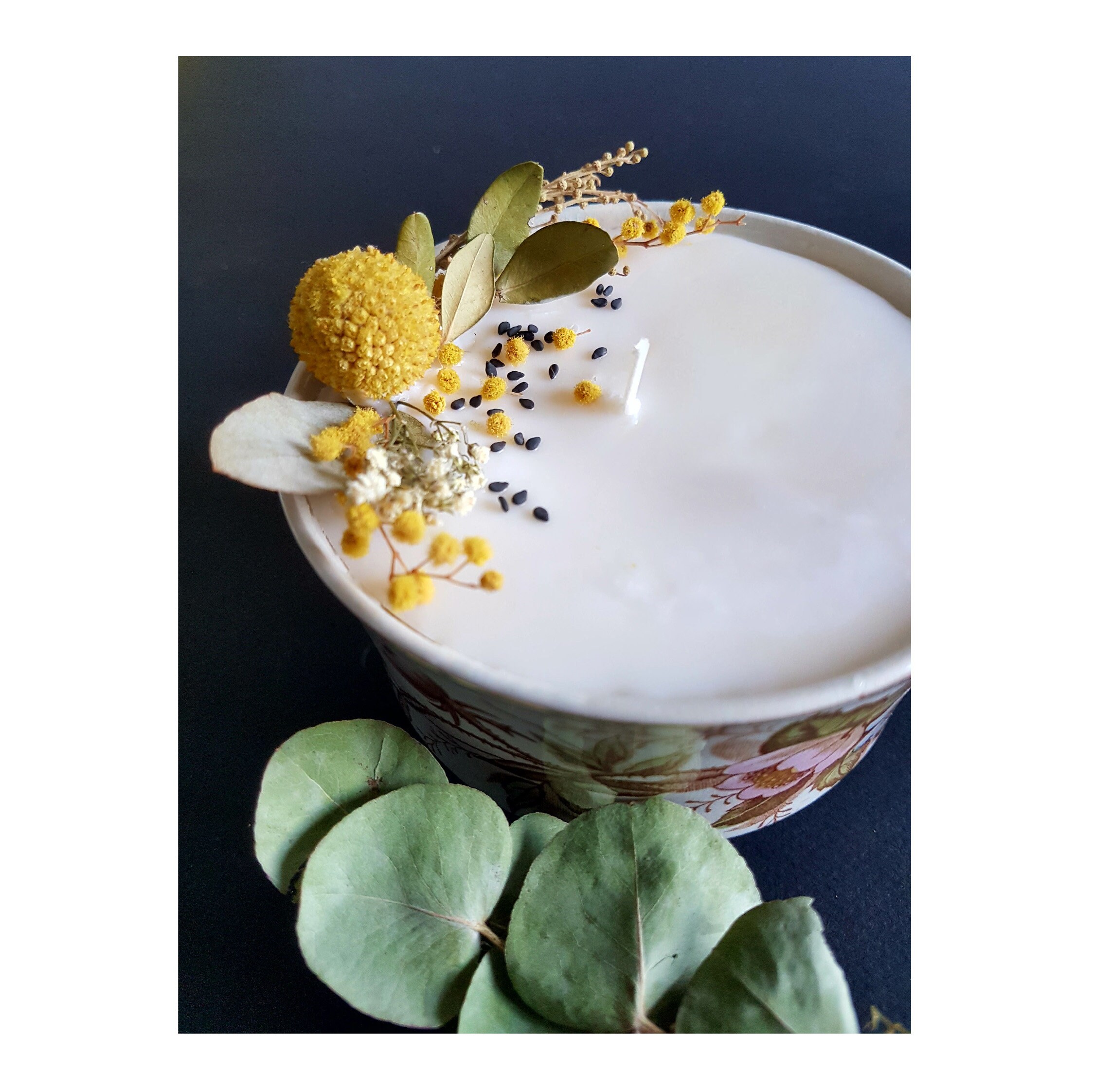 Bougie avec Fleurs Séchées