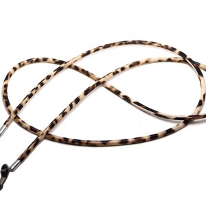Catena per occhiali in similpelle con stampa leopardata: cordino per occhiali da sole fatto a mano (76 cm)