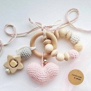 Stroller chain clip on toy Cute gift for new mom Children&#39;s car chain Stroller mobile Pram garland Stroller Chain for pram from Ukraine