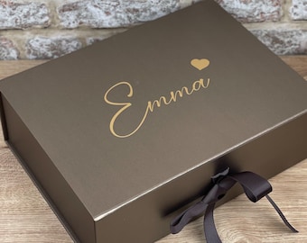 Personalised Magnetic Gift Box with Ribbon Wedding Party Gifts