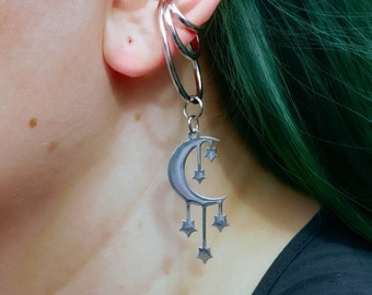 Silver moon ear cuff, grunge jewelry dangle no piercing ear wrap silver boho fairy elf fantasy bohemian alternative witch moon star ear cuff